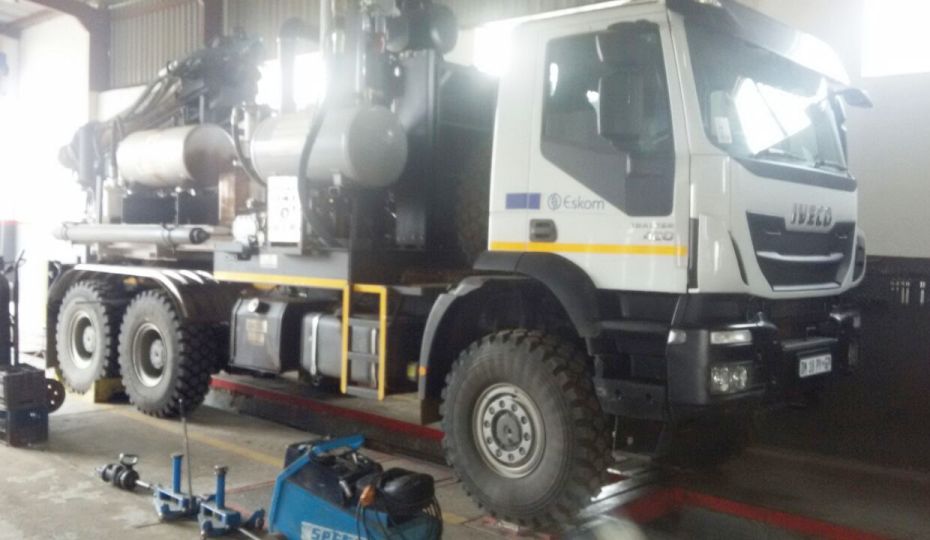 Truck and Trailer Workshop